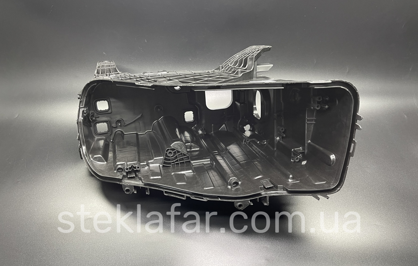 Корпус до фари BMW G70 G71 (2023-2024)
